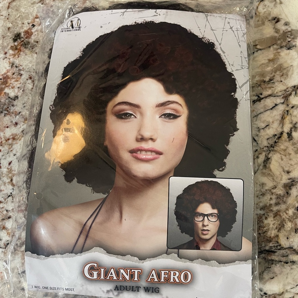 Seasonal Visions international Giant Afro wig. NWT